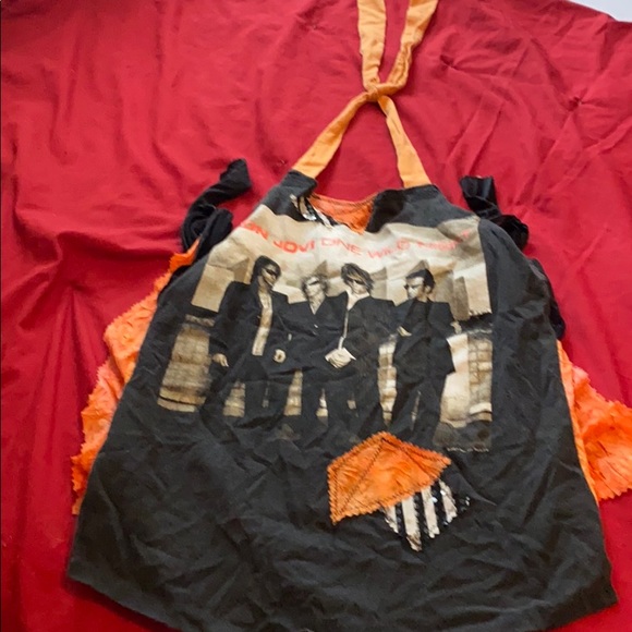 Vintage custom Bon Jovi concert t shirt - Picture 2 of 2